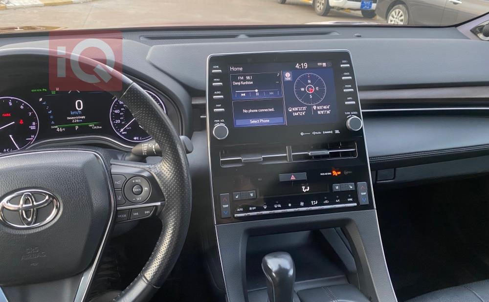 تويوتا أفالون